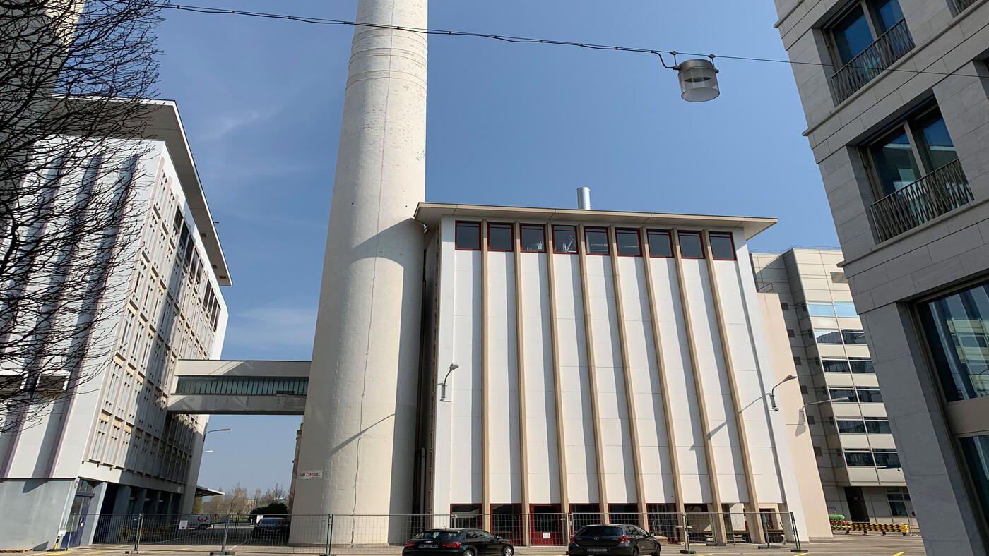 ri-VuE-Novartis-Hochkamin vor Baubeginn