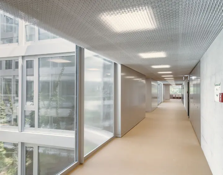 ra Uni NB Zahnmed Basel gal 01