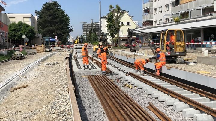 BLT Linie 14 Erneuerung Pratteln Muttenz