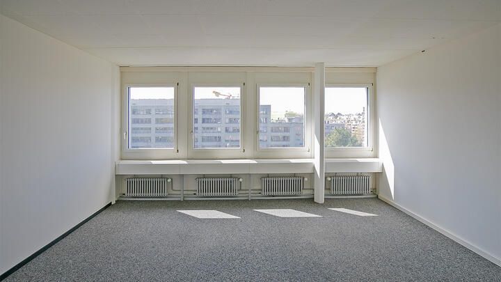 AXA Wallstrasse_aussen
