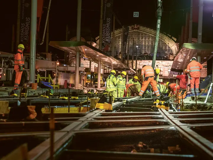 RI-Sanierung Centralbahnplatz_Nachtarbeit