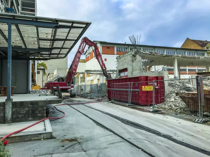 RI-Rueckbau-Demontage-COOP-Basel-gal_02
