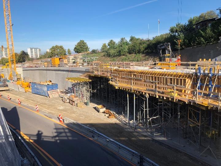 RI_Schänzli_Blick auf Autobahnbrücke_2019_02.jpg