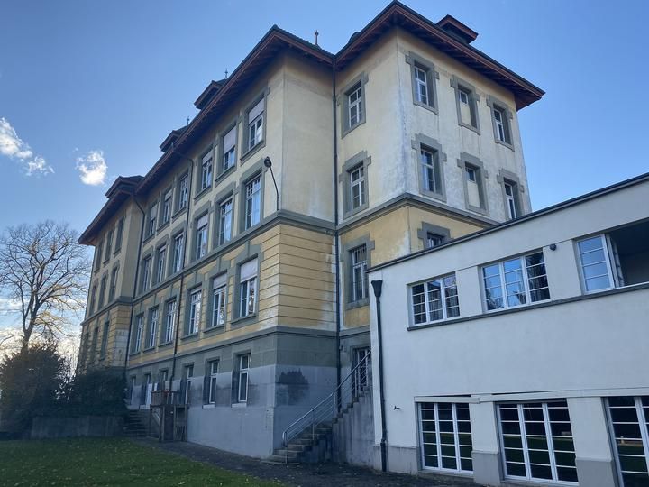 RG-Schulhaus-Enge-Aussenansicht-2021