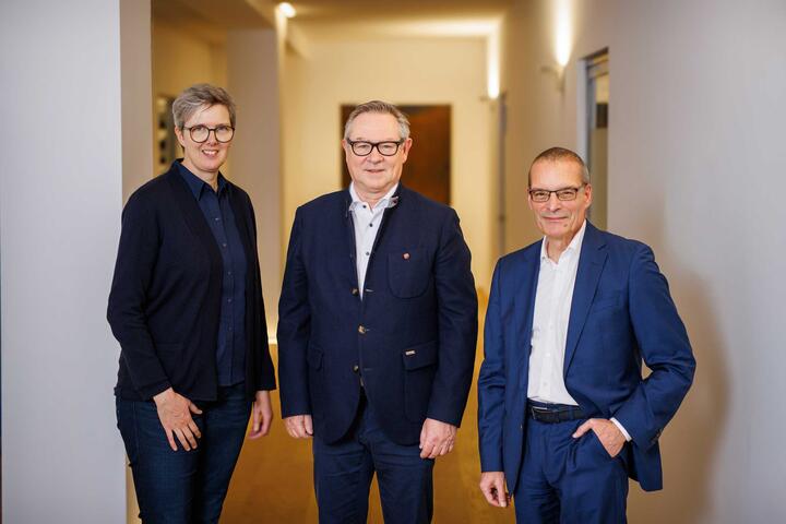 Vertragsunterzeichnung BOAG